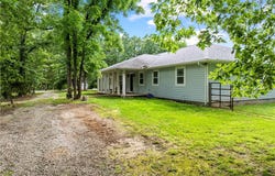10310 Sutton Place, Harrison, AR 72601