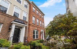29 STEEPLECHASE Drive, LA PLATA, MD 20646