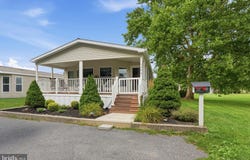1065 PINE Circle, TELFORD, PA 18969