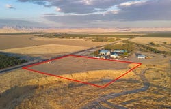 Jayne Avenue, Coalinga, CA 93210