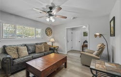 214 Driftwood Dr, Portland, TX 78374