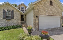 1212 W Merlin Drive, Ozark, MO 65721