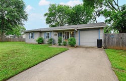 531 Himes Drive, Euless, TX 76039