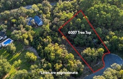 6005 & 6007 Tree Top Lane, Blackshear, GA 31516