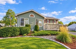 14 Valewood Drive, New Windsor, NY 12553