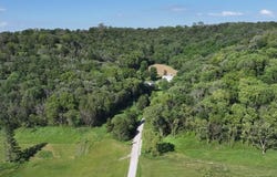 2303 Bluff Rd, Sidney, IA 51652