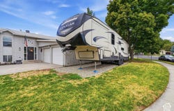 914 W 2600 N, Clinton, UT 84015