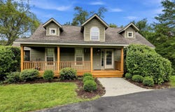 13 Washburne Lane, GALENA, IL 61036