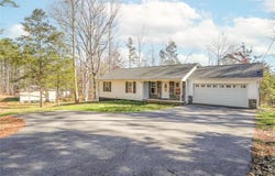 3642 Williams Bridge Road, Toccoa, GA 30577