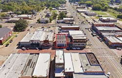 108 N Johnson, Mineola, TX 75773
