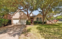 7600 Orrick Dr, Austin, TX 78749