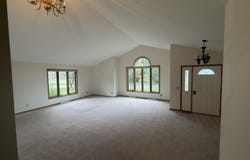 201 S LARCH AVENUE, Marshfield, WI 54449