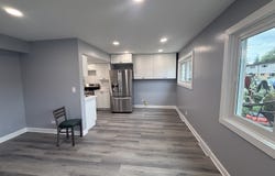 257 dover Drive, Des Plaines, IL 60018