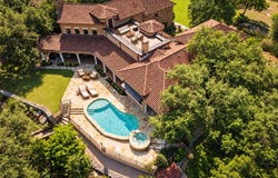 3220 Fall Creek Estates Dr, Spicewood, TX 78669