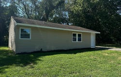 6 WASHINGTON Place, DOVER, DE 19901