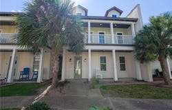 107 Frontenac, Rockport, TX 78382