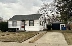 11520 Young Avenue, Warren, MI 48089