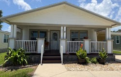 2051 Pioneer Trail, New Smyrna Beach, FL 32168
