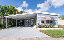 347 CANAL Way, OLDSMAR, FL 34677