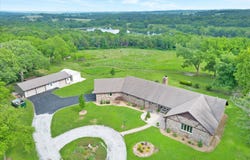 13855 E 950 Road, Stockton, MO 65785