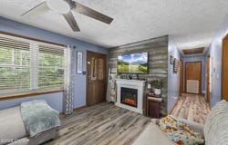 100 Fox Lane, Huron, TN 38345