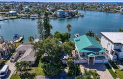 835 BAY POINT Drive, MADEIRA BEACH, FL 33708