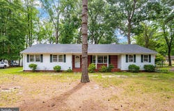 100 BARBARA Avenue, HEBRON, MD 21830