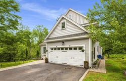 42 Stocklan Circle, Dover, NH 03820