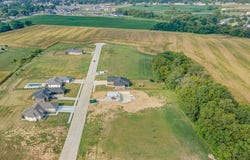 588 Legacy Drive, Waterloo, IL 62298
