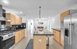 3685 W 9th Ave, Hialeah, FL 33012
