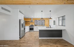 433 E BEATRYCE Street, Tempe, AZ 85288