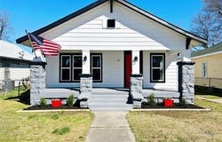 907 E 3rd Street, Okmulgee, OK 74447
