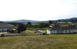 110 Skyview Rd, Tillamook, OR 97141