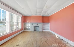 2415 E Main Street, Lincolnton, NC 28092