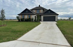 210 Horizon Road, Valley View, TX 76272
