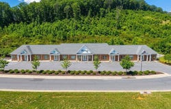 100 RED OAK DR, STAUNTON, VA 24401