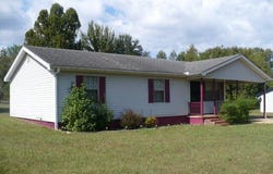 115 English Street, Bolivar, TN 38008