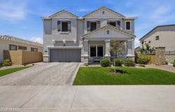 2296 E CANARY Drive, Gilbert, AZ 85297