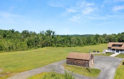 134 Hurlburt Rd, Great Barrington, MA 01230