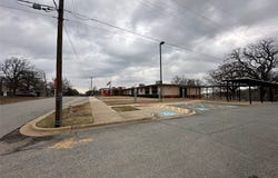 633 E Munson Street, Denison, TX 75021