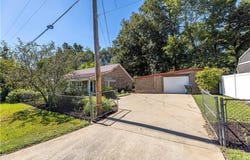 10 Gabriel Road, Fort Mitchell, AL 36856