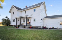 3990 S Begole Road, Ithaca, MI 48847
