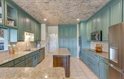 703 Country Club Drive, Joshua, TX 76058