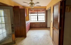 18486 E 1270 Road, Sayre, OK 73662