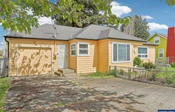 4055 Silverton Rd NE, Salem, OR 97305