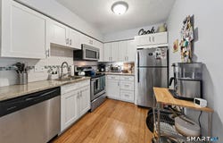 105 Peddlars Drive, Branford, CT 06405