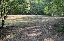 001 River Road, Walton, WV 25286