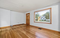 26 Pennington Drive, Burlington, VT 05408