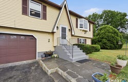 101 Abbey Lane, Windsor, CT 06095