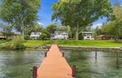1819 Winter Road, Grand Island, NY 14072
